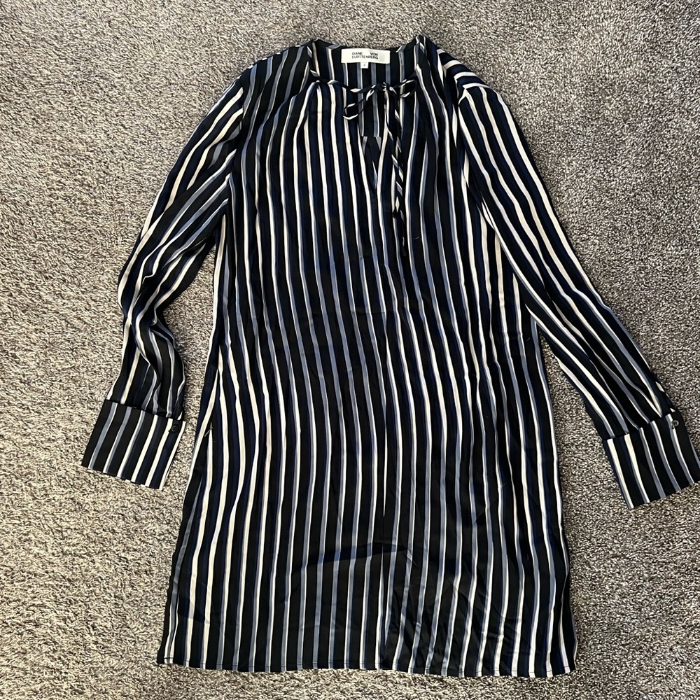 Diane Von Furstenburg Striped Silk Dress Size 8 New Never Worn